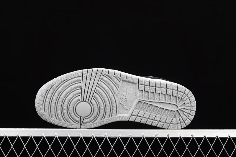 All categories Air Jordan Jordan series basketball shoes Air Jordan 1 Low X version Air Jordan 1 Low AJ1 Joe 1 low-top cultural and leisure sports sneakers 553558-110